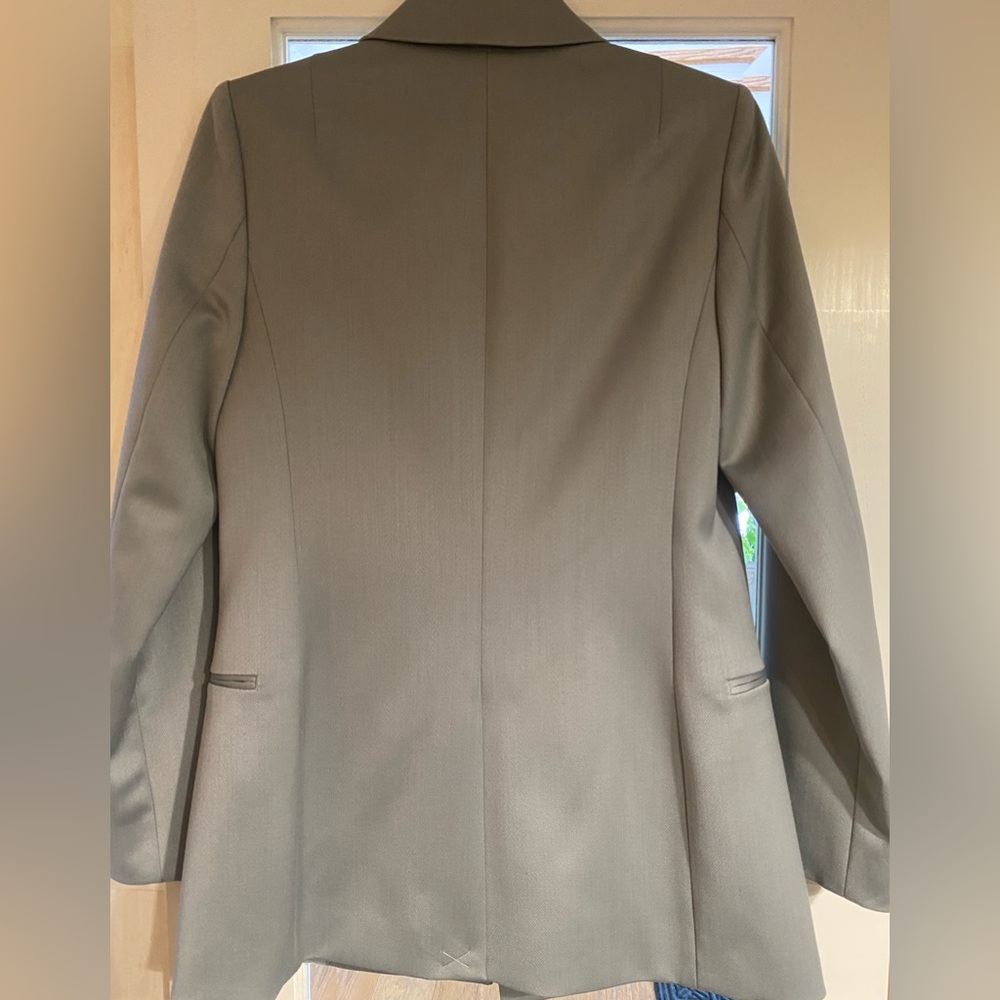 REISS- Sage Green Blazer with Gold-Tone Details - Picture 9 of 9